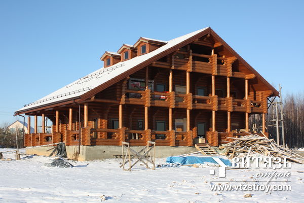 Проект рубленного дома с эркером "Репин"